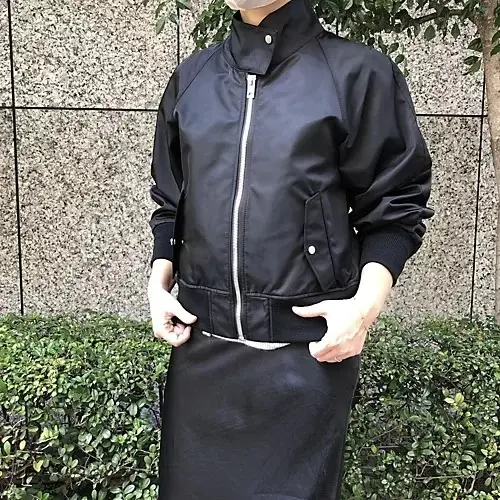 【50代 ファッション】肌寒い時季から春の画像_45