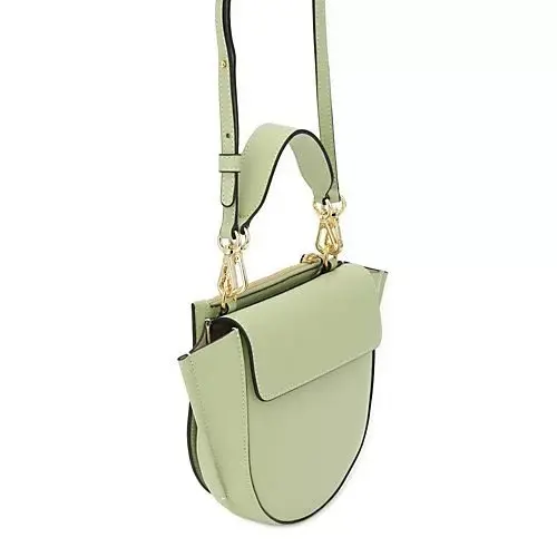 【50代 春バッグ】持った人から見違えるの画像_3