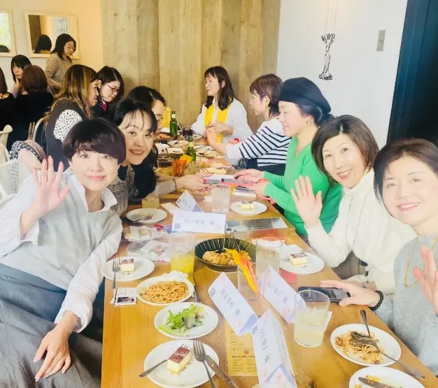 エクラ世代のリアル異業種交流会✨の画像_2