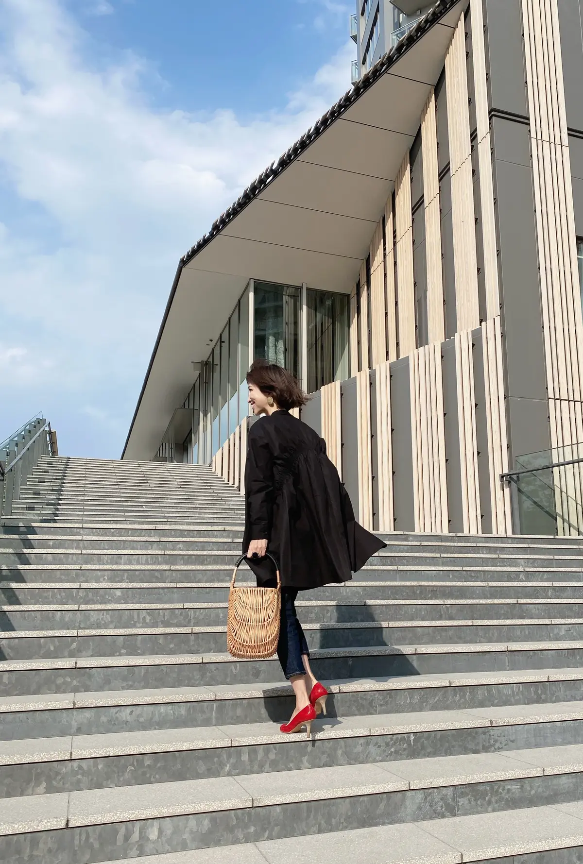 高見えZARAブラウスでデニムコーデの画像_2