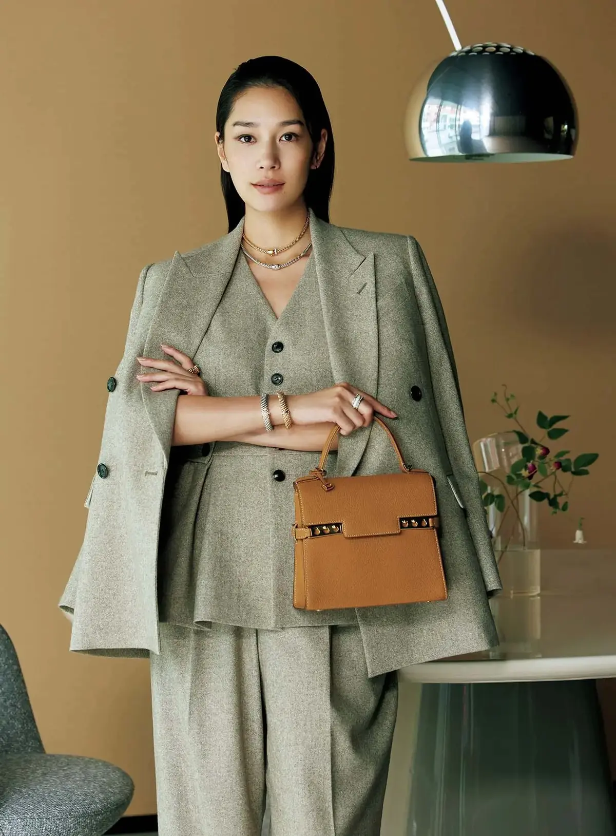 【働く50代に似合う信頼ジャケット10選】タエ アシダ、エブール…おすすめブランドの長く着られる一着はこれ