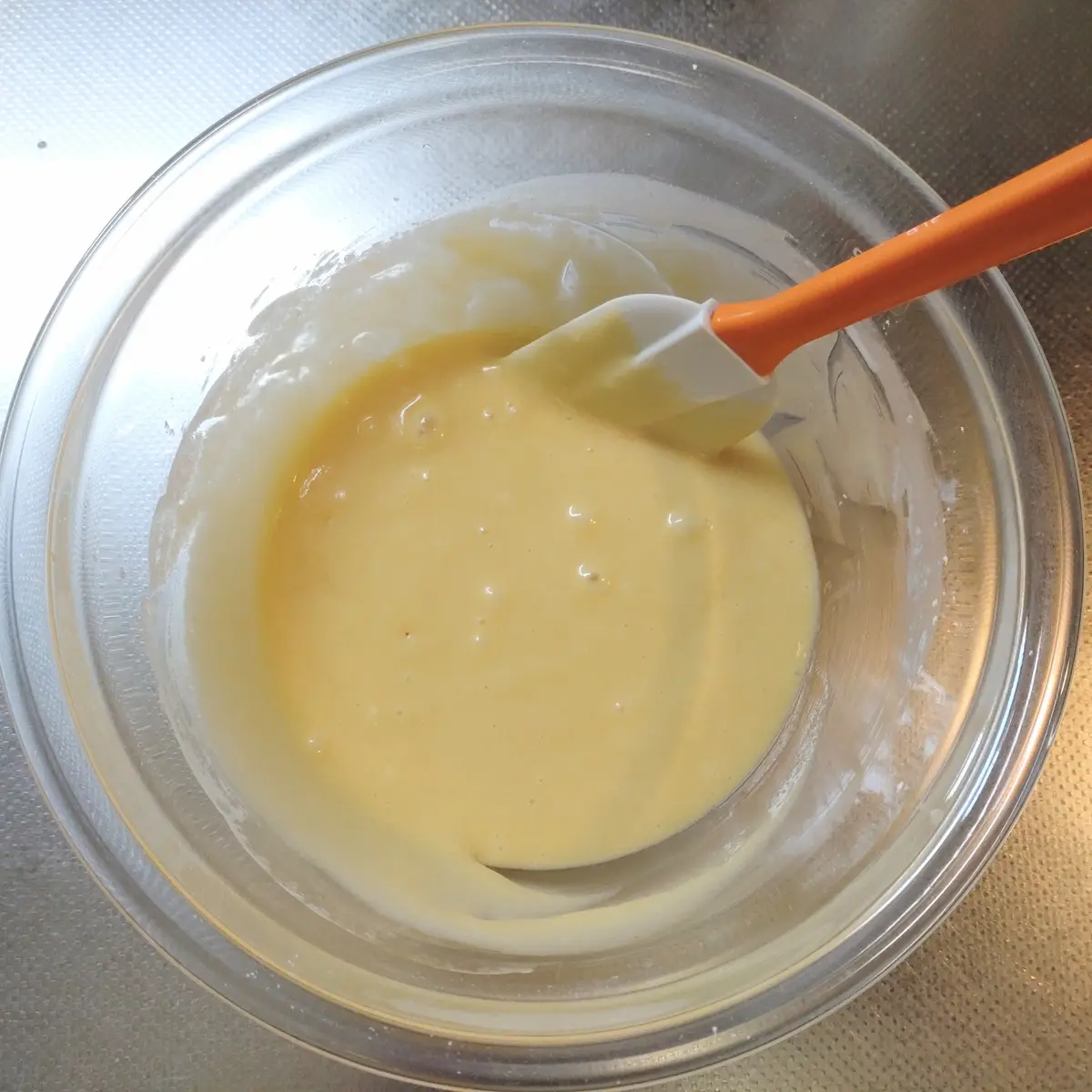 お菓子作り　クランベリー　アーモンドプードル　米粉　卵　甜菜糖　太白ごま油