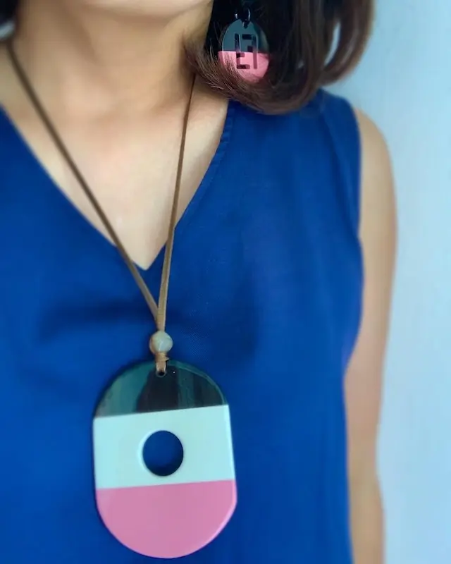 水牛アクセサリー　バッファローホーン　夏アクセ　夏コーデ