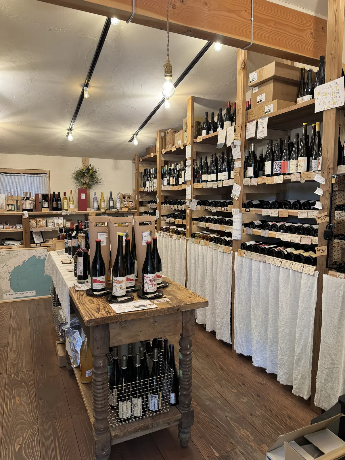 aVin bio wine shop karuizawa