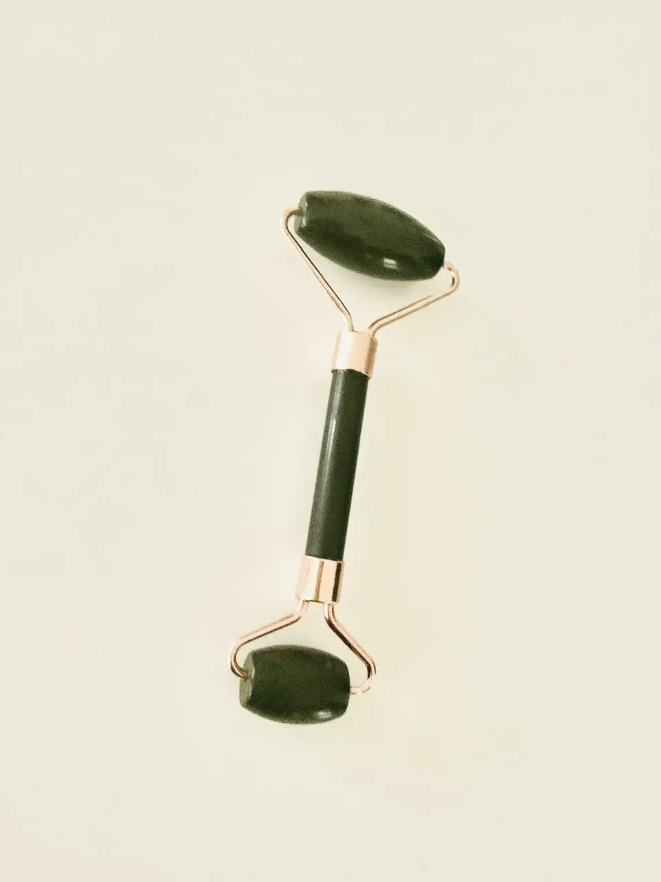 シュンガイトの美容ローラーでながら美容の画像_1