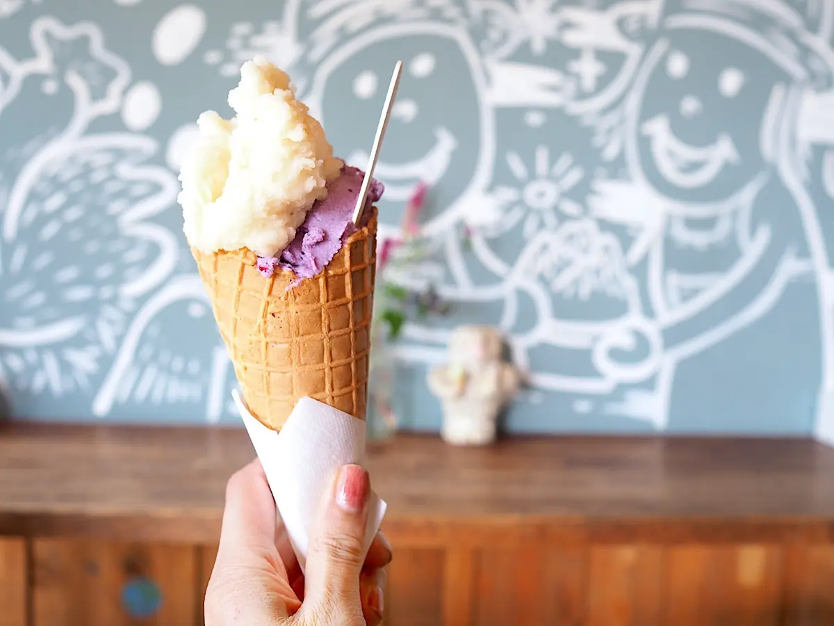 店内はかわいらしいイラストも。