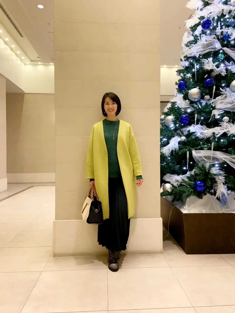 つかず離れずシルエットはこの時期のみかたの画像_2