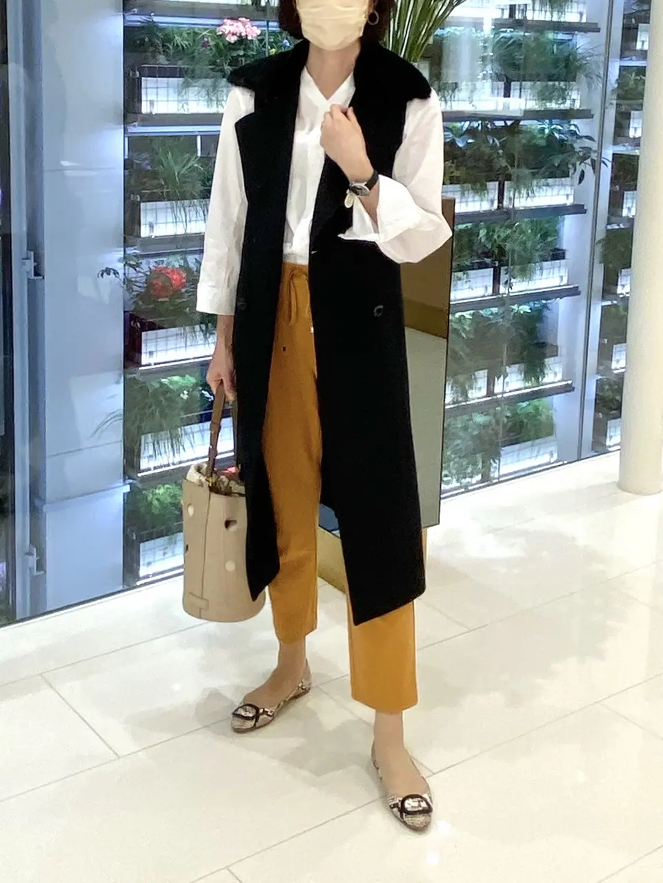 黒のロングジレ・ファーあり②