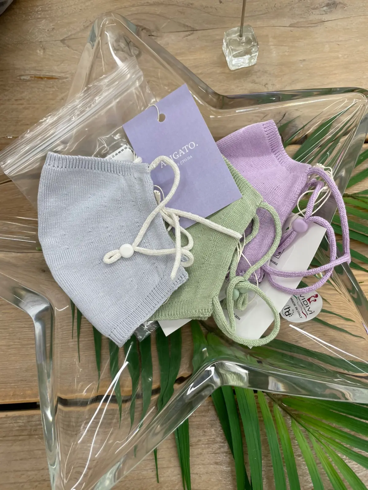 ネイビーのシルクニット2コーデの画像_4