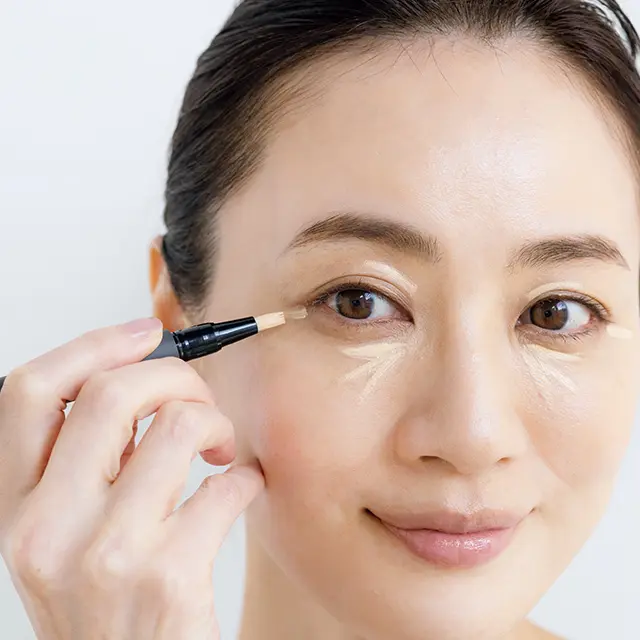 肌色コンシーラー