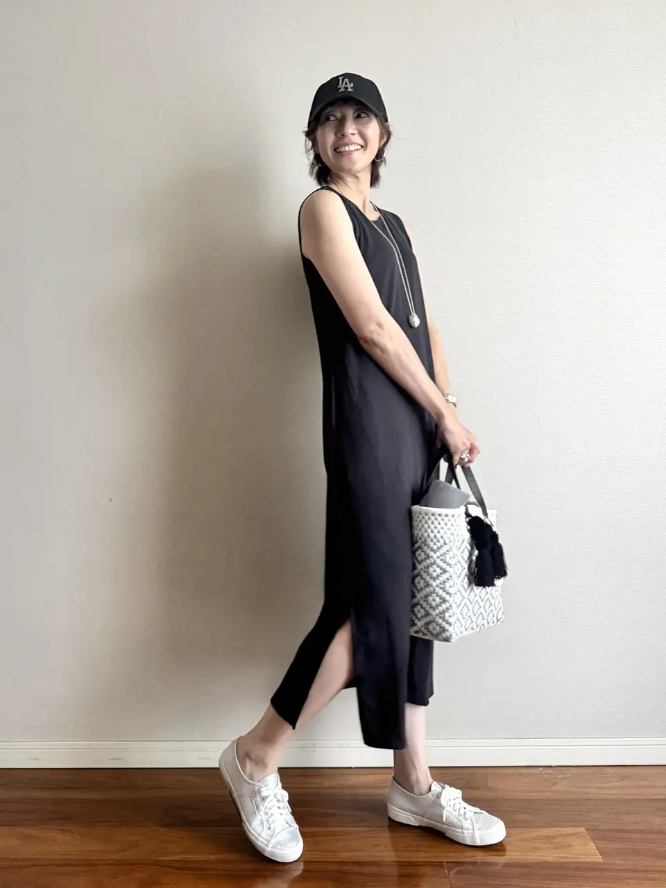 UNIQLOのポンチワンピースノースリーブ コーデ 03