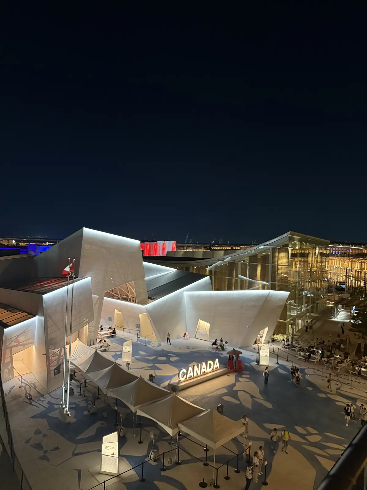 夜の大阪・関西万博でも疲れ知らず♡ エアの画像_5