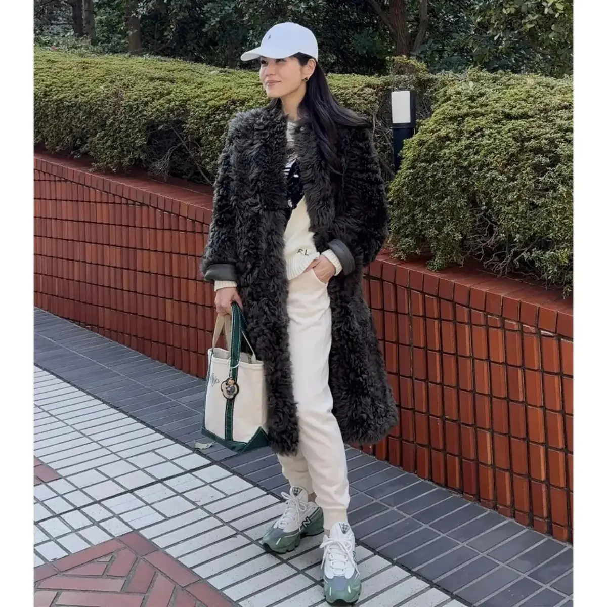  ユニクロ パンツ愛用 40代 50代 エクラ華組  小泉雅恵さん