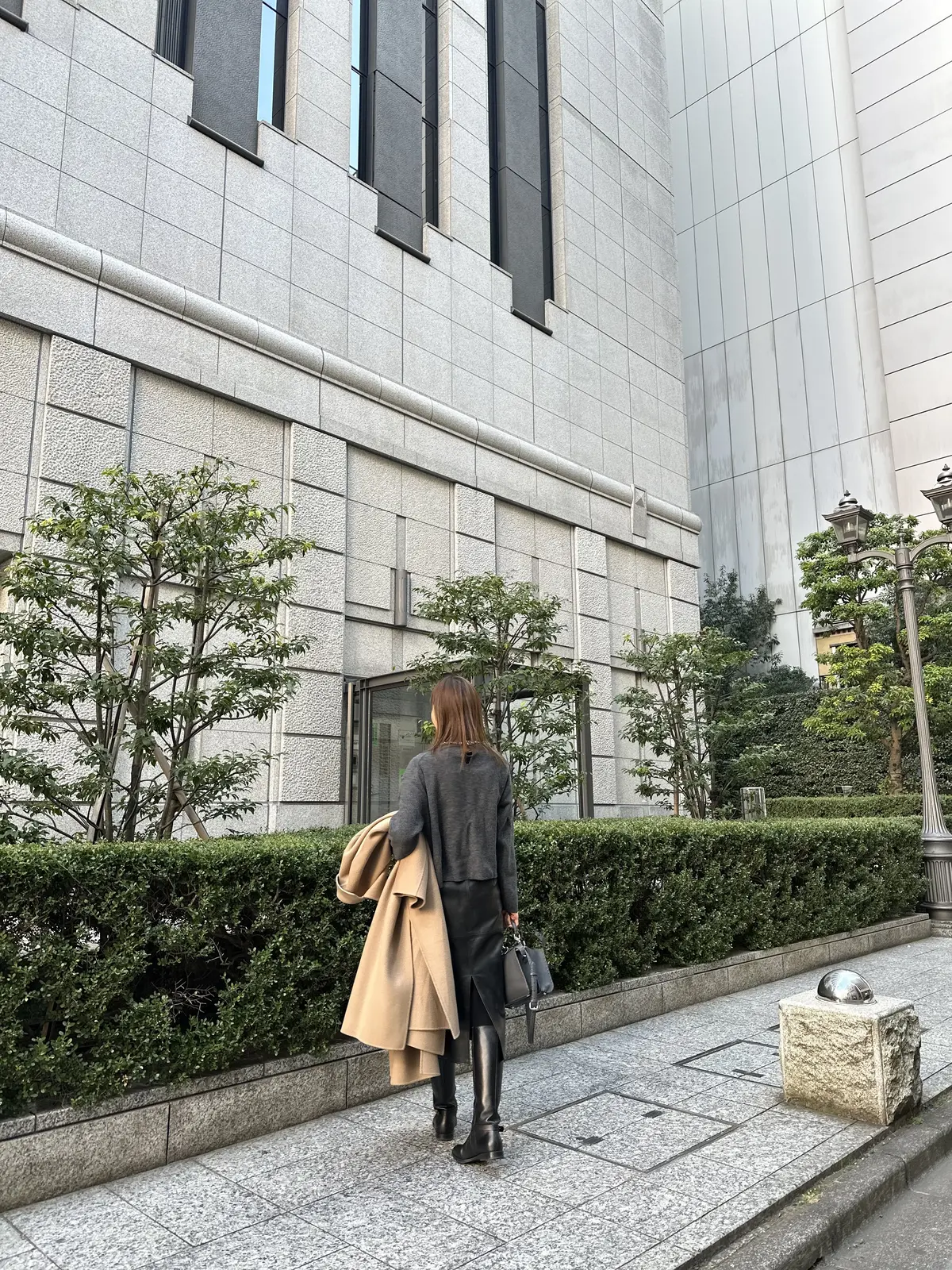 ZARAのトップスとスカートで銀座へおでの画像_7