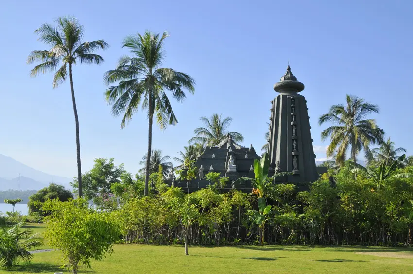 奇想天外なアーキテクチャー 、トゥグ ホの画像_2