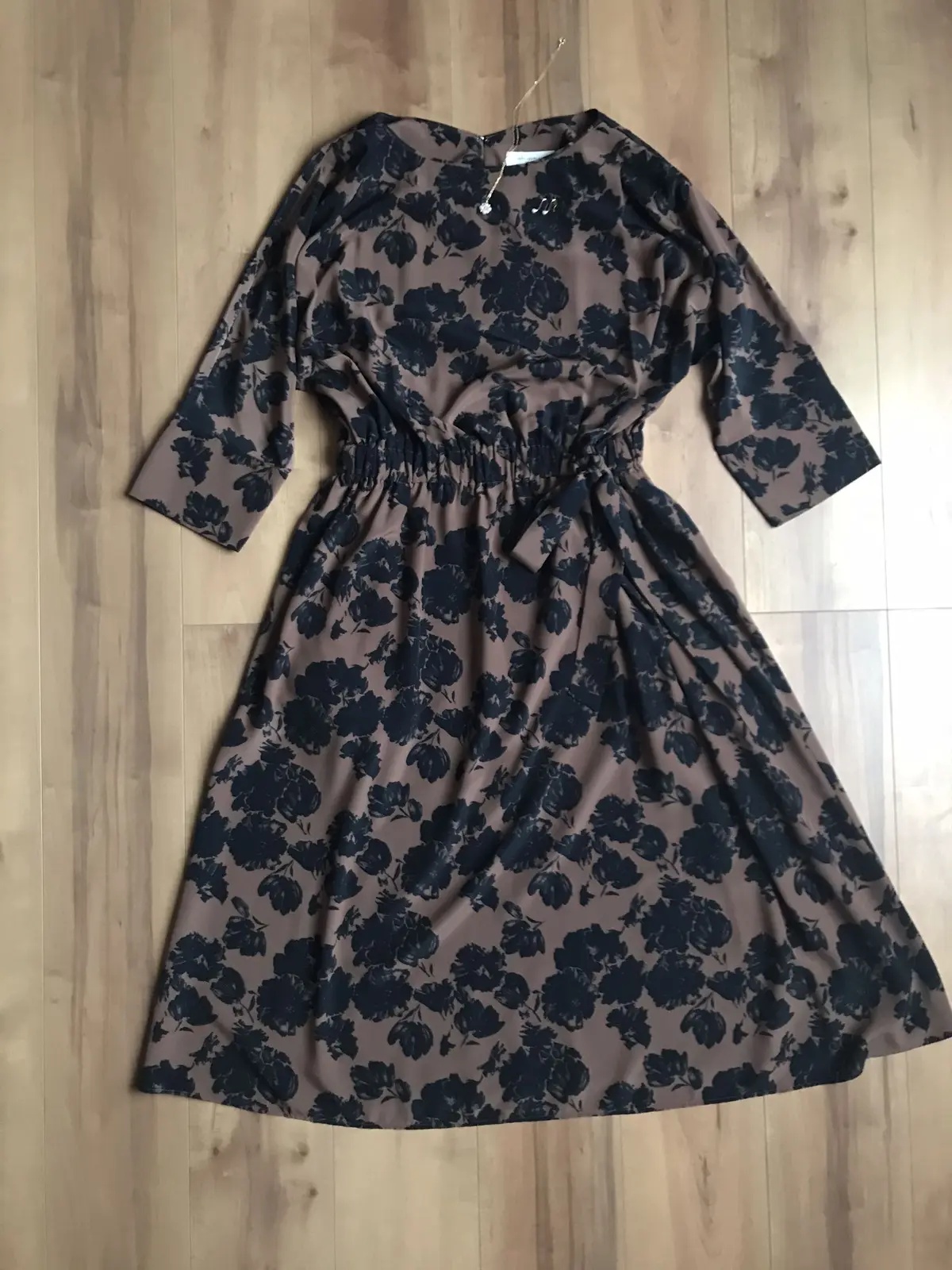 綺麗で楽チン！褒められワンピで御年始回りの画像_1