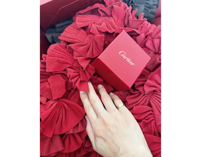 結婚10周年記念に カルティエのリング。 毎日身につけて幸せを実感！ （カルティエ『LOVE』リング）