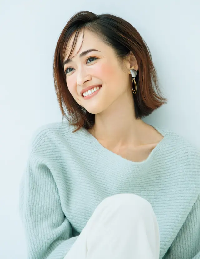 グラデしないアイメイクの樋場早紀