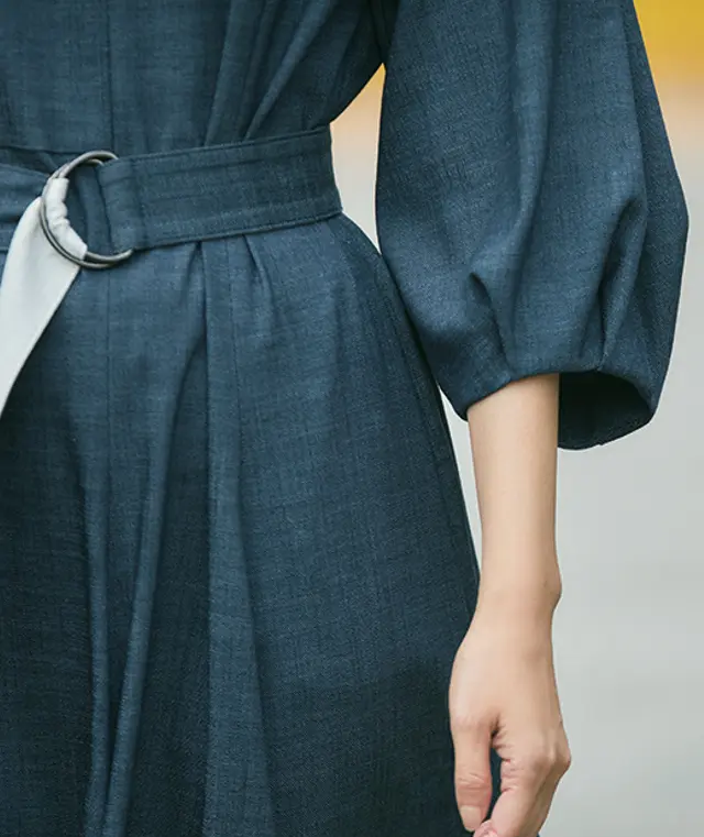 ゆったり七分袖の進化系ノースリーブ