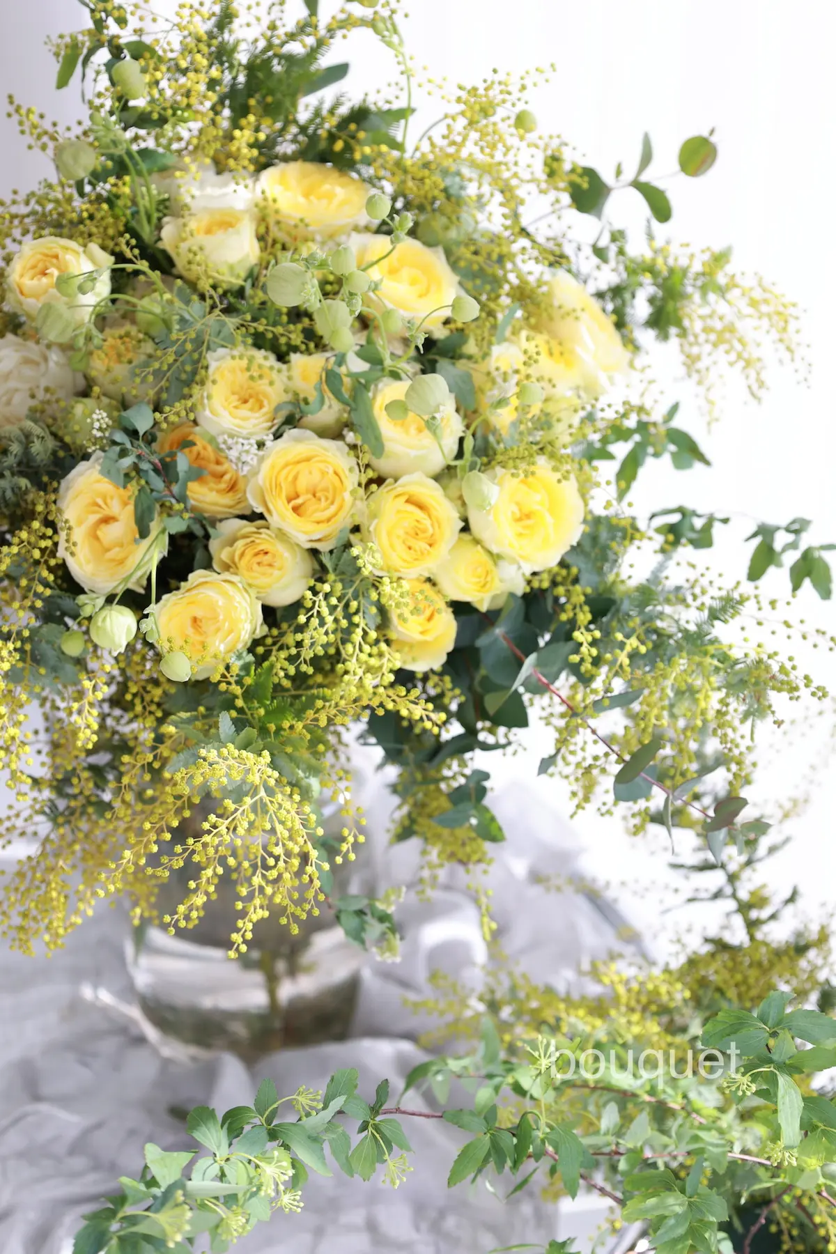 ミモザの花束　ミモザ　ミモザのブーケ　 Bouquet de Mimosa