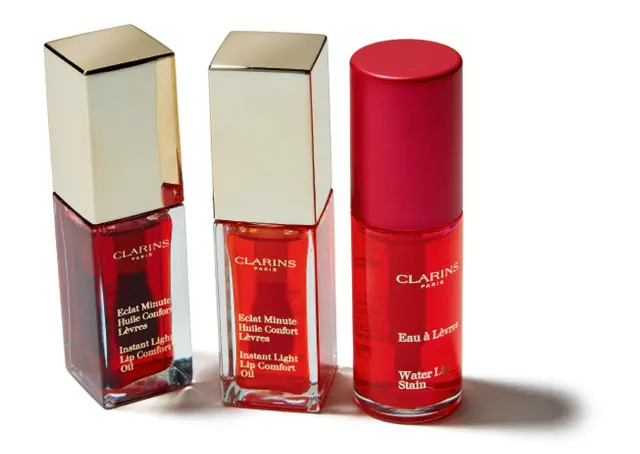 口紅のかわりに、リップオイルが便利