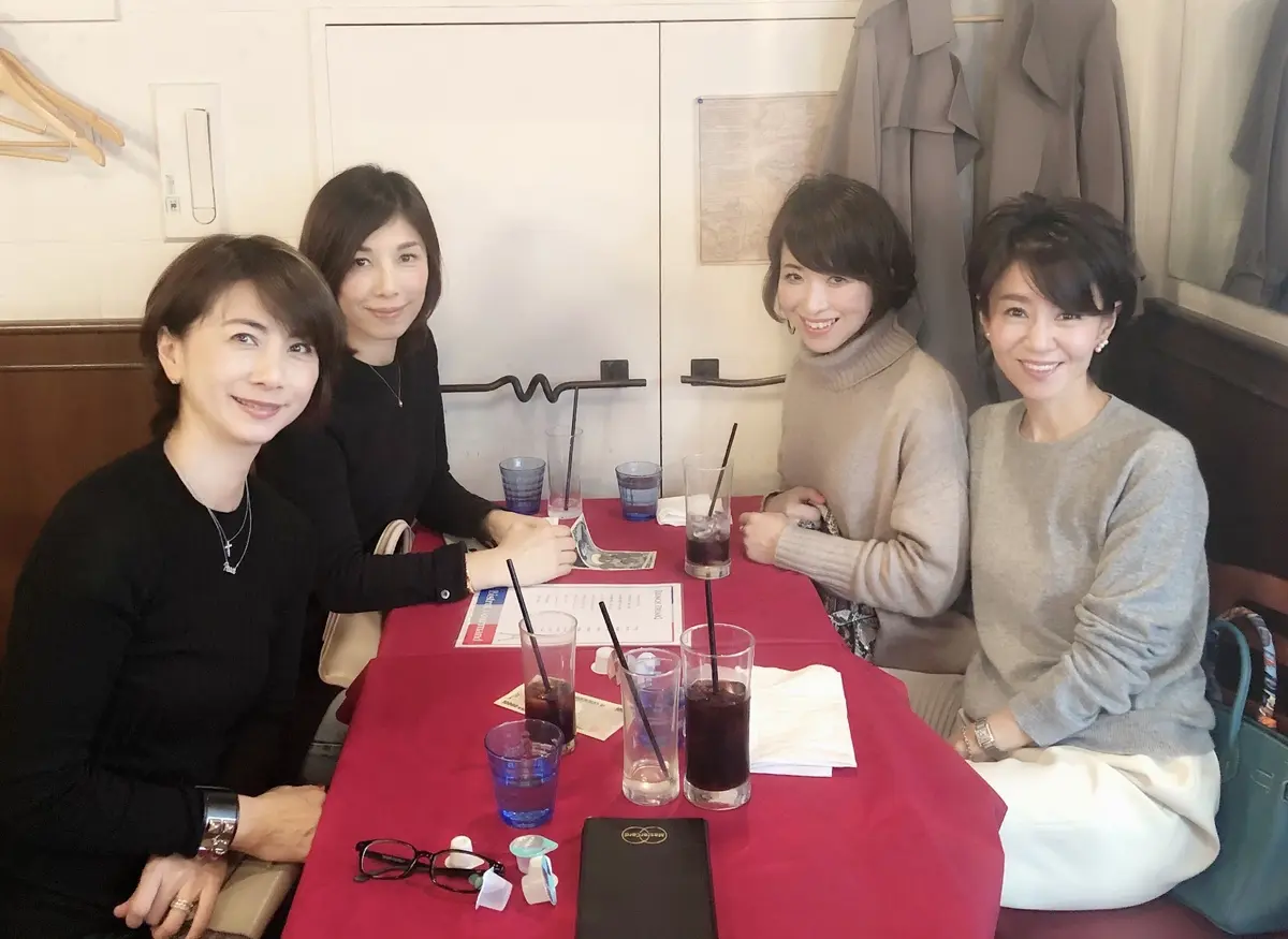 ユニクロ発・スゥエット風カシミアセーターの画像_1