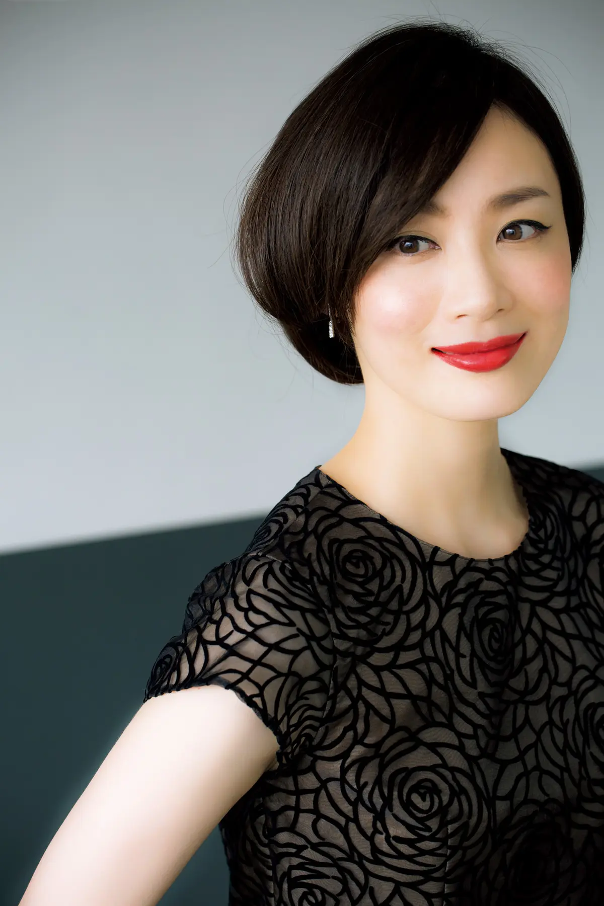 進化した「赤い口紅」つけこなしのコツ  の画像_5