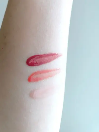 ディオールの新・リップ マキシマイザー001.012.026の色味