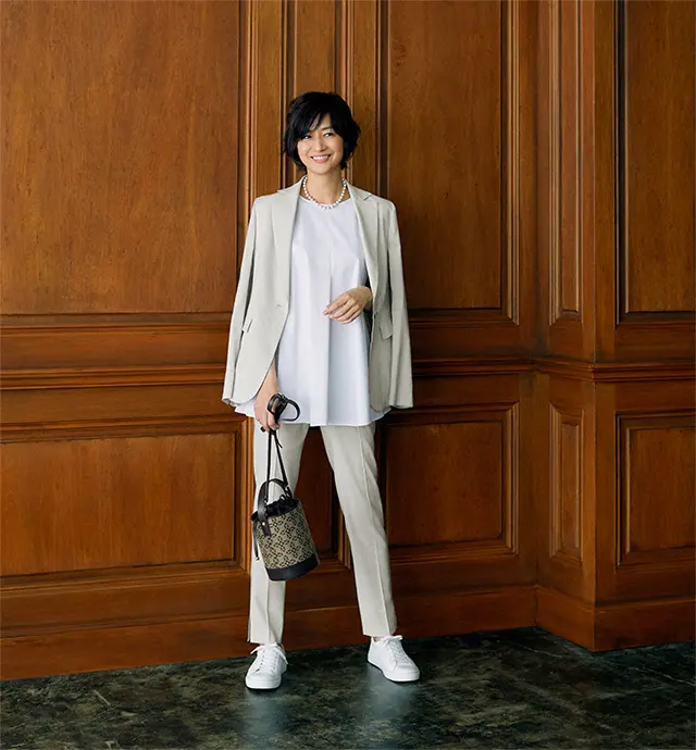 【Light Jacket】ストレッチの効いた新しい麻素材でジャケットも快適