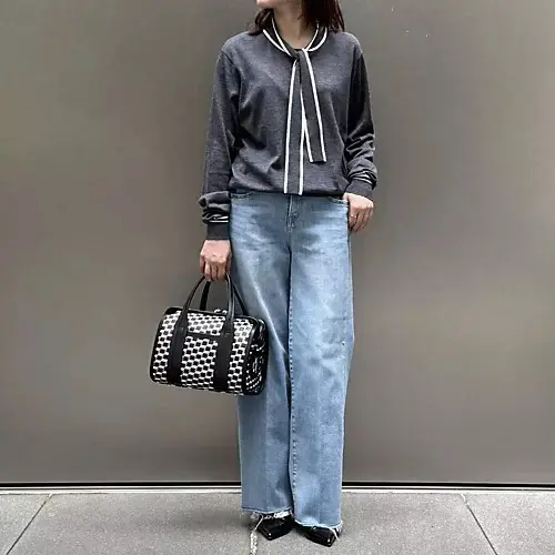 【50代秋コーデ】気温26度の服装。肌寒の画像_1