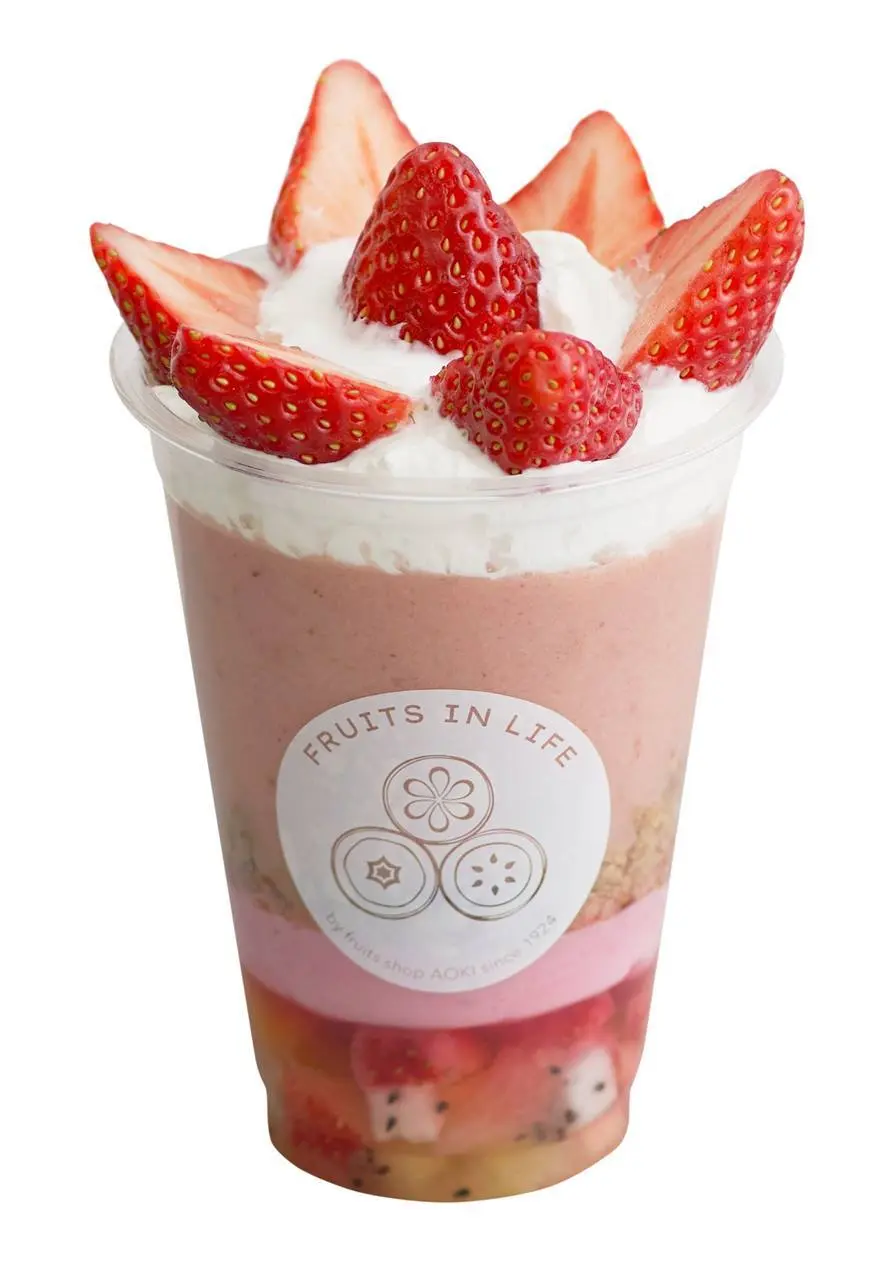 FRUITS IN LIFE（フルーツ イン ライフ）あまおうパフェ