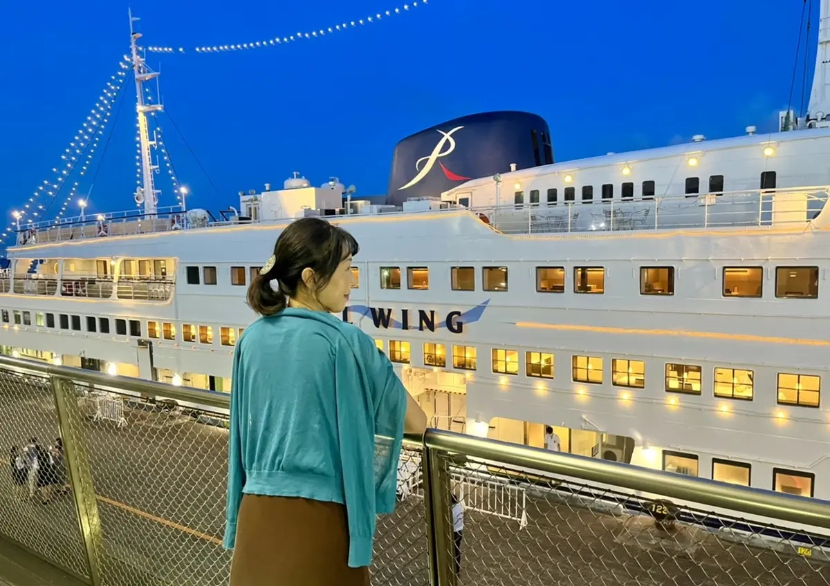 ロイヤルウイング