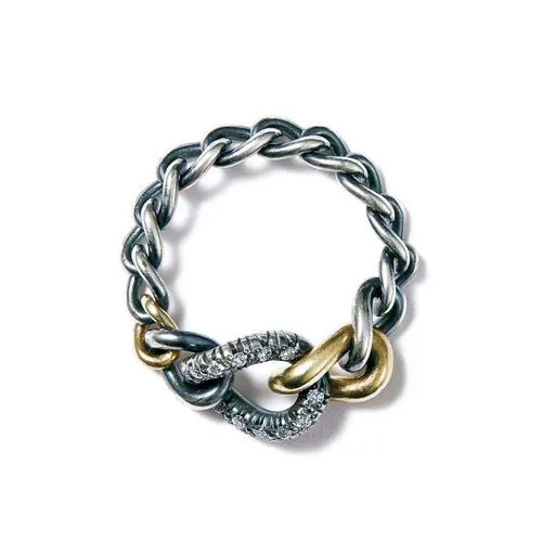 唯一無二の存在感「hum」のダイヤつきチの画像_1