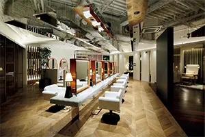 【１カ月前】まずはサロンでふんわりヘア仕の画像_4