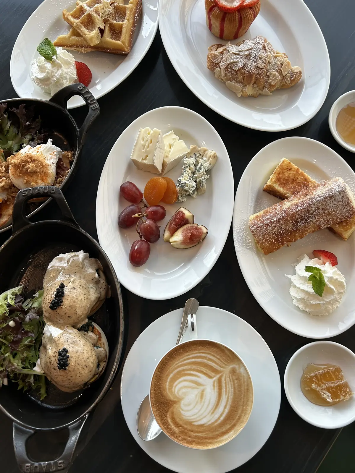 ウォルドーフアストリアの朝食　　Waldorf Astoria Bangkok  バンコク