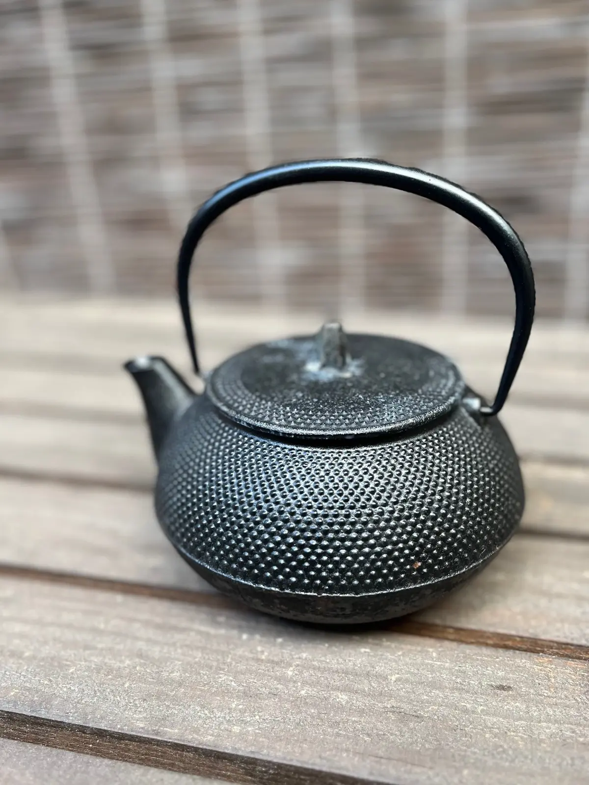 南部鉄瓶急須。味のあるフォルム　貧血予防、改善　