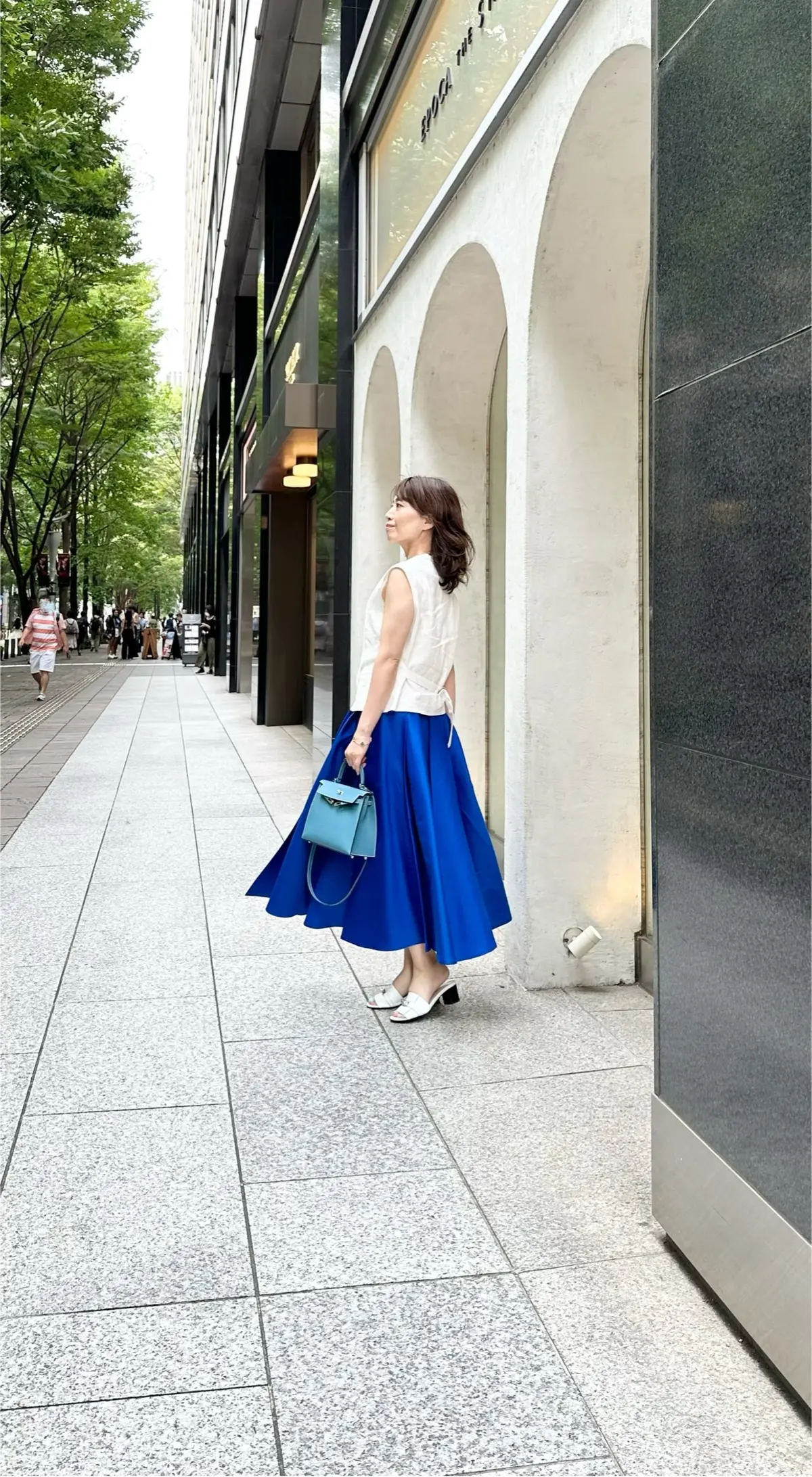 定番　白いジレベストの画像_2