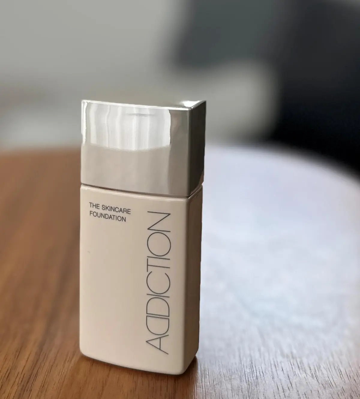 アディクション ザ スキンケア ファンデーション