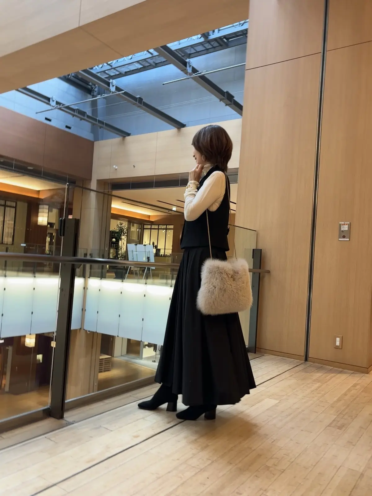 モノトーンコーデで六本木ランチへの画像_4