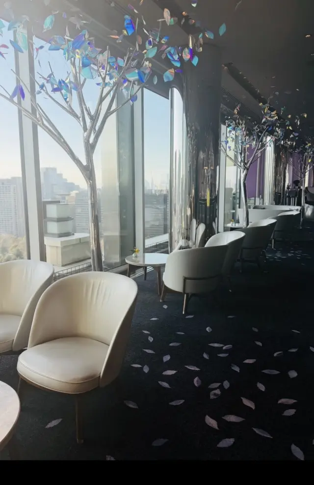 アフタヌーンティーパーティで素敵なJマダの画像_4