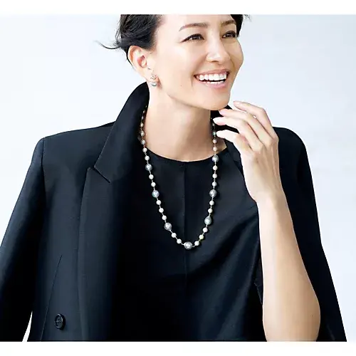 Bon Magique×eclat 【別注】白蝶パール　ロングネックレス ￥396,000