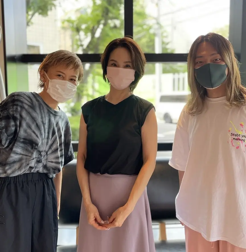 艶と深みを楽しめる♡大人のヘアカラーの画像_3