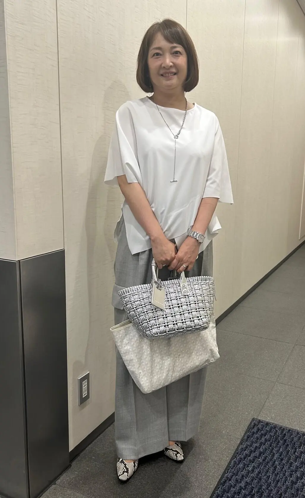 エクラ 華組の梅澤さんのコーデ