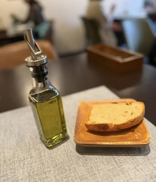 大好きなニット帽で秋コーデ、神戸の魅力あの画像_17