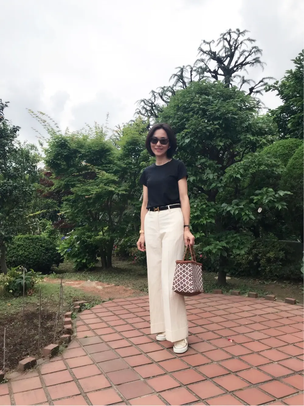 私の黒・白・カーキのTシャツコーデ☆の画像_3