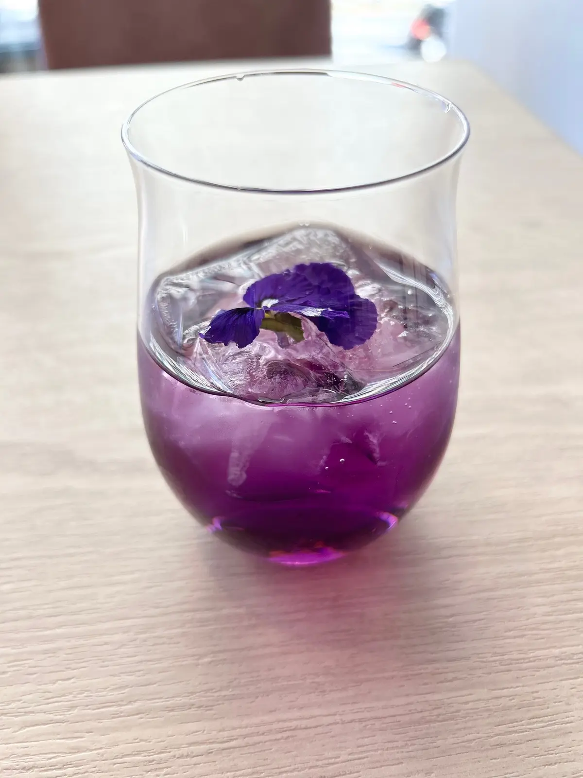 すみれ色のメロンソーダ