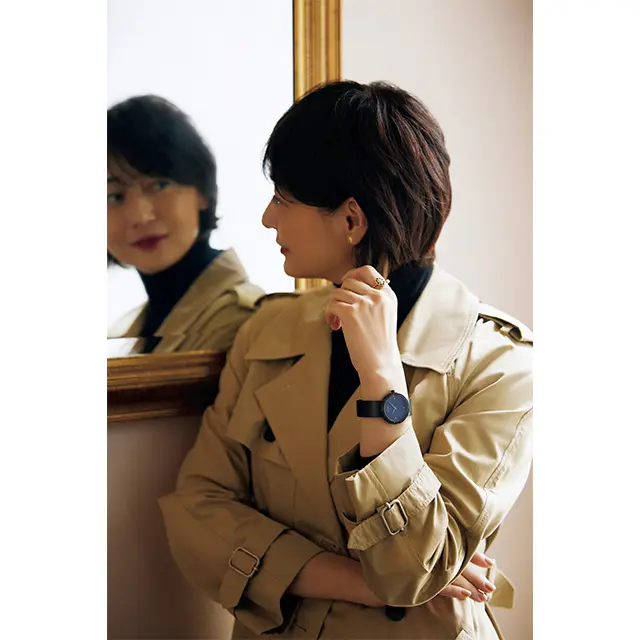 「ディオール」の新作腕時計は、オールブラックで大人の着こなしを格上げ！