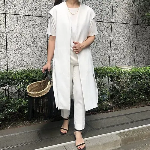 【50代 ファッション】気温25度に何をの画像_21