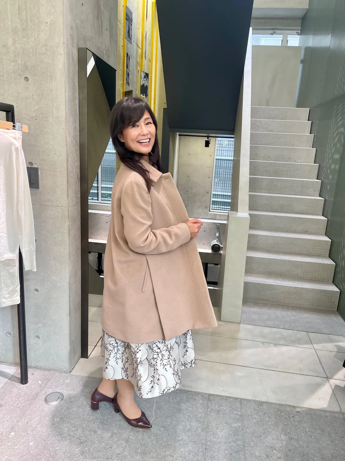 アスペジ、ASPESI、ASPESI青山店、オシャレ、モダン、建物、エクラ華組、華組、エクラJマダム、Jマダム、店内、イベント、エクラ&ASPESIショップイベント、スパークリングワイン、シャンパン、とも子