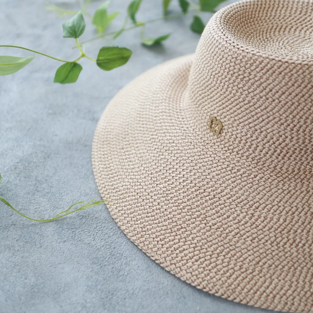 ヘレンカミンスキ　ハット